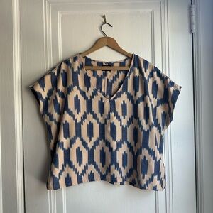 Esby Navy and Beige Patterned Blouse